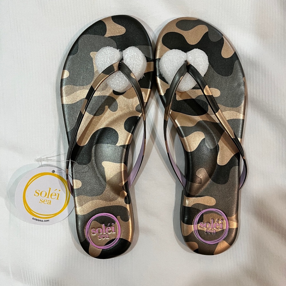 NEW SOLEI SEA Indie Camo-Gold/L/L Sandal/Flip-Flop - Size 7